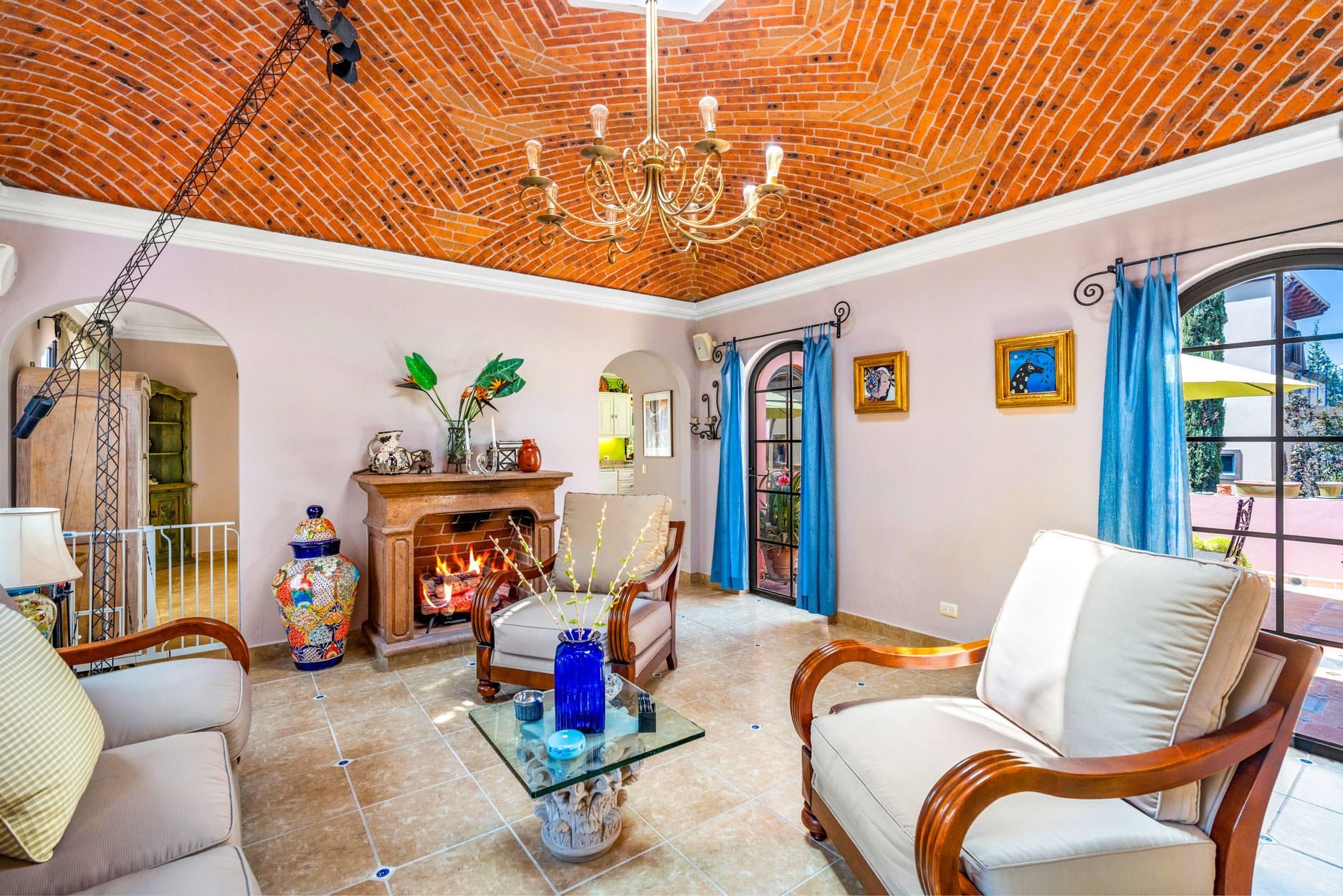 Tennessee 37720, Mexico, 4 Bedrooms Bedrooms, ,2 BathroomsBathrooms,Residential,Active,225341