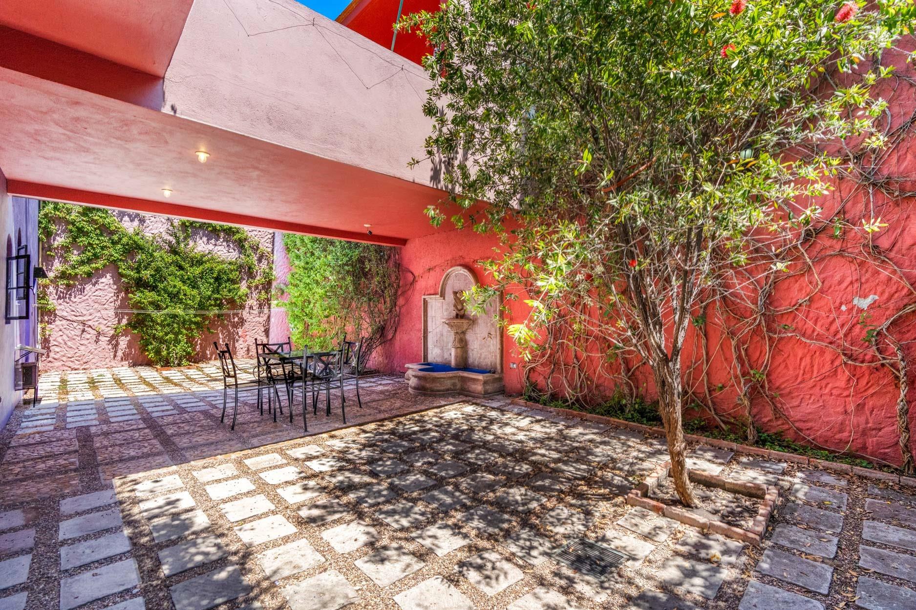 Tennessee 37720, Mexico, 4 Bedrooms Bedrooms, ,2 BathroomsBathrooms,Residential,Active,225341