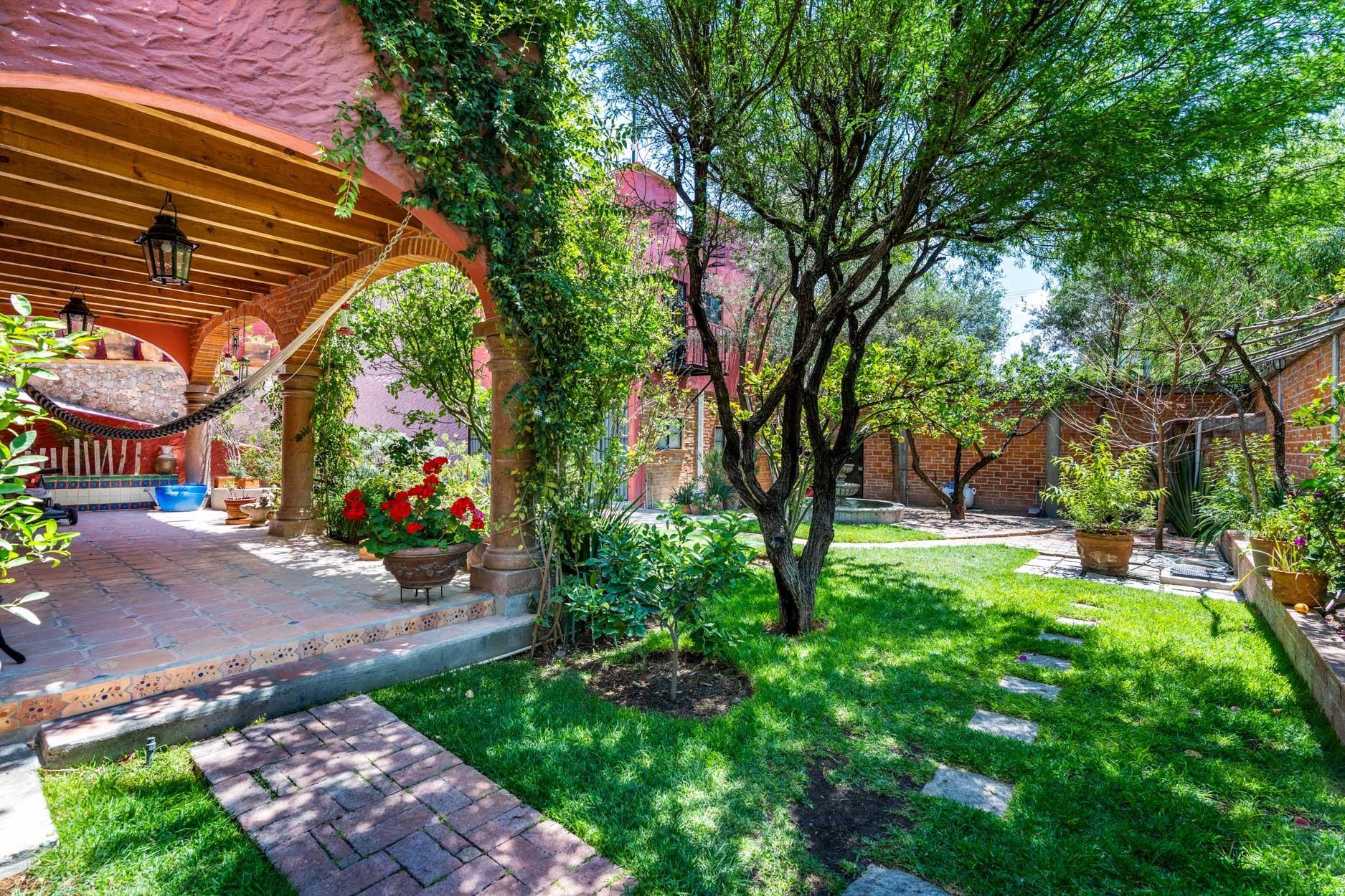 Tennessee 37720, Mexico, 4 Bedrooms Bedrooms, ,2 BathroomsBathrooms,Residential,Active,225341