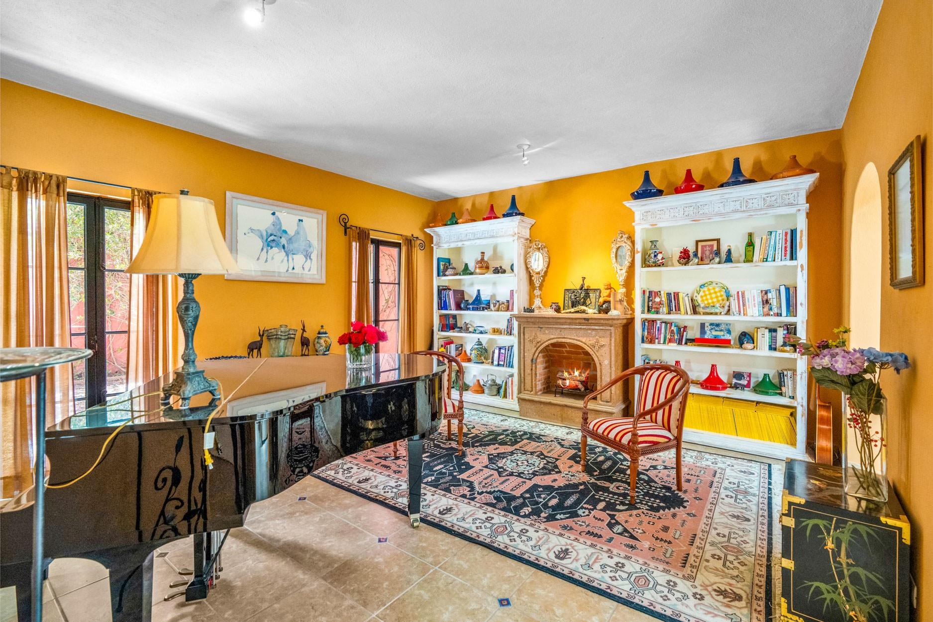 Tennessee 37720, Mexico, 4 Bedrooms Bedrooms, ,2 BathroomsBathrooms,Residential,Active,225341