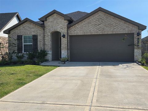 Photo of 4923 Edgewood Drive, Arcola, TX 77545 (MLS # 23081437)