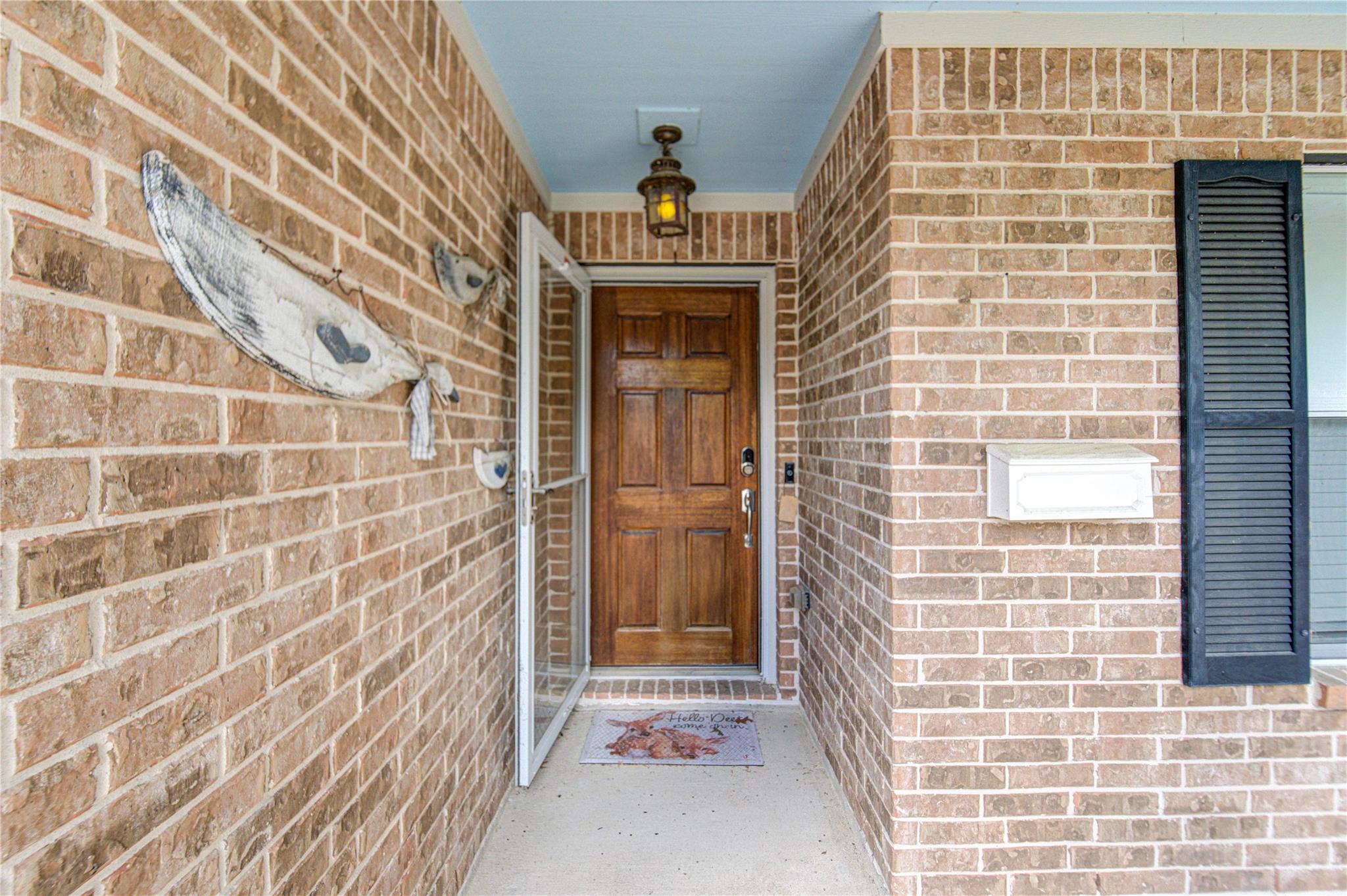 3619 Woodland Lane
