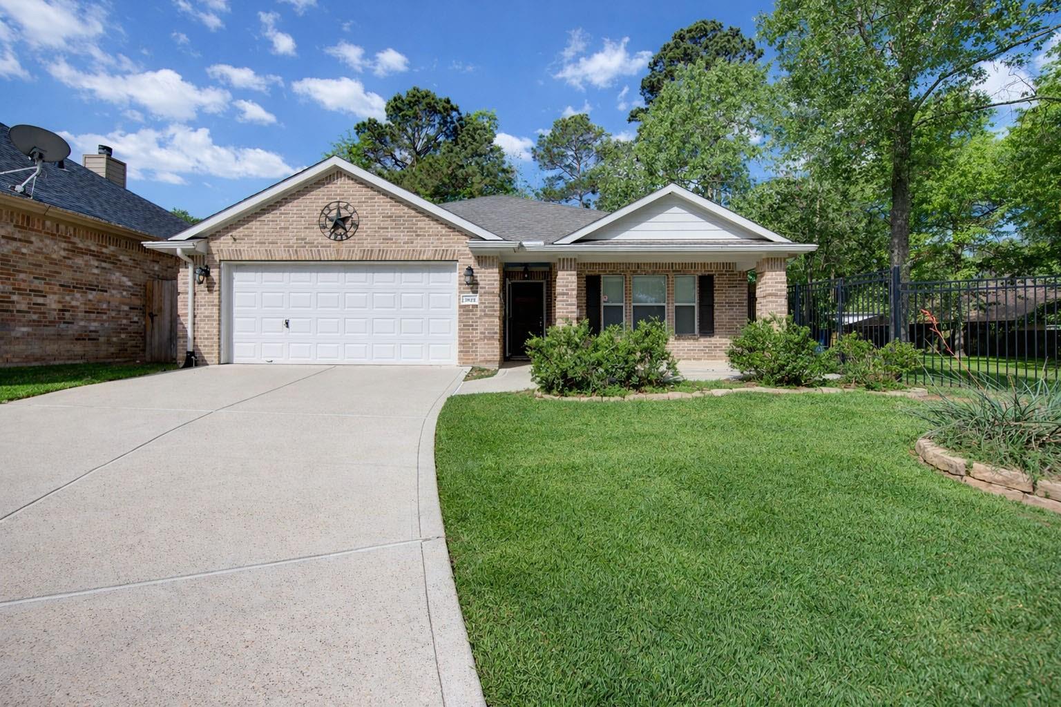 3619 Woodland Lane