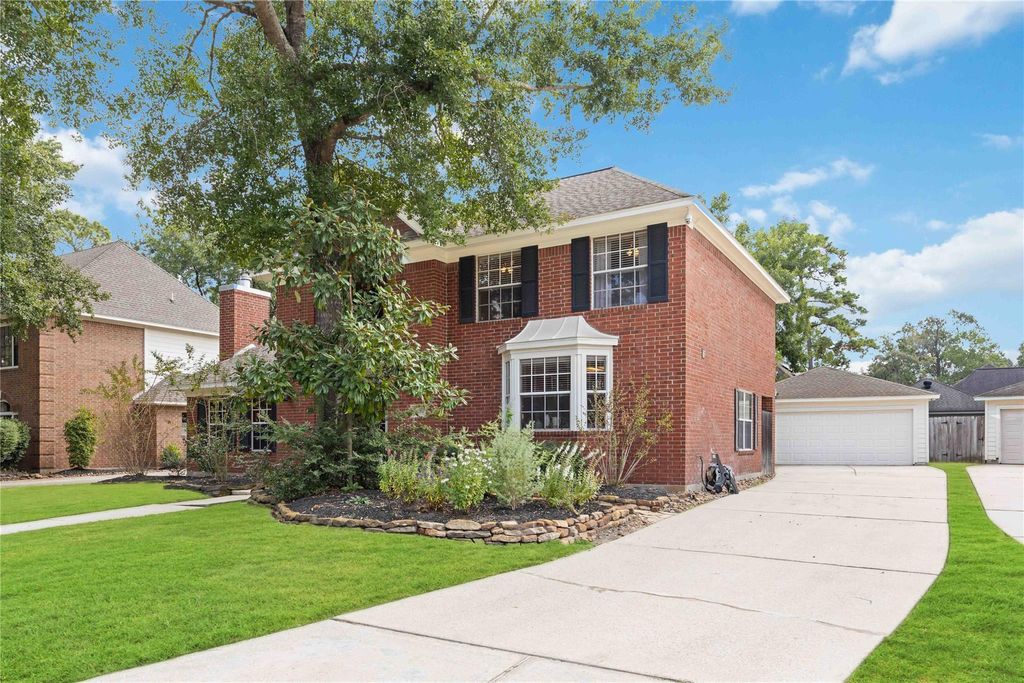 Photo of 4022 Quiet Glade Court, Houston, TX 77345 (MLS # 9432397)