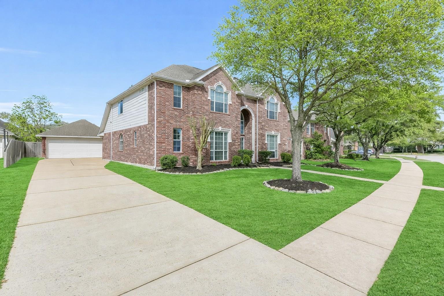 3211 Timberwood Drive