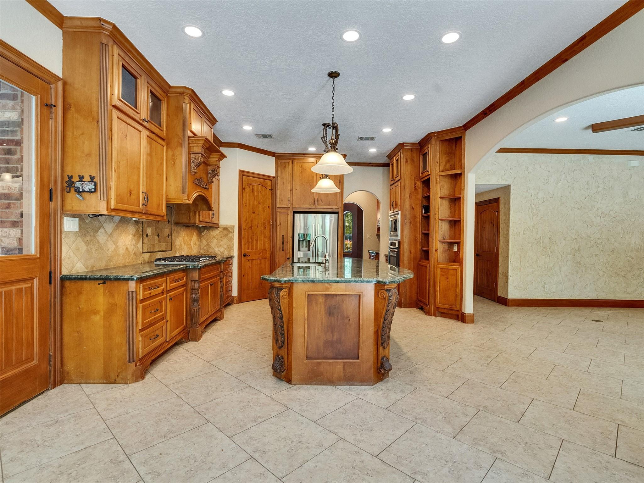 28503 Champions Ridge Road