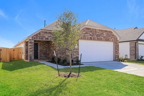 Photo of 3005 Wild Indigo Trail, Brookshire, TX 77423 (MLS # 10134676)