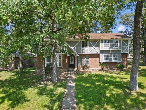 Photo of 2102 Silver Moon Trail, Crosby, TX 77532 (MLS # 71540773)