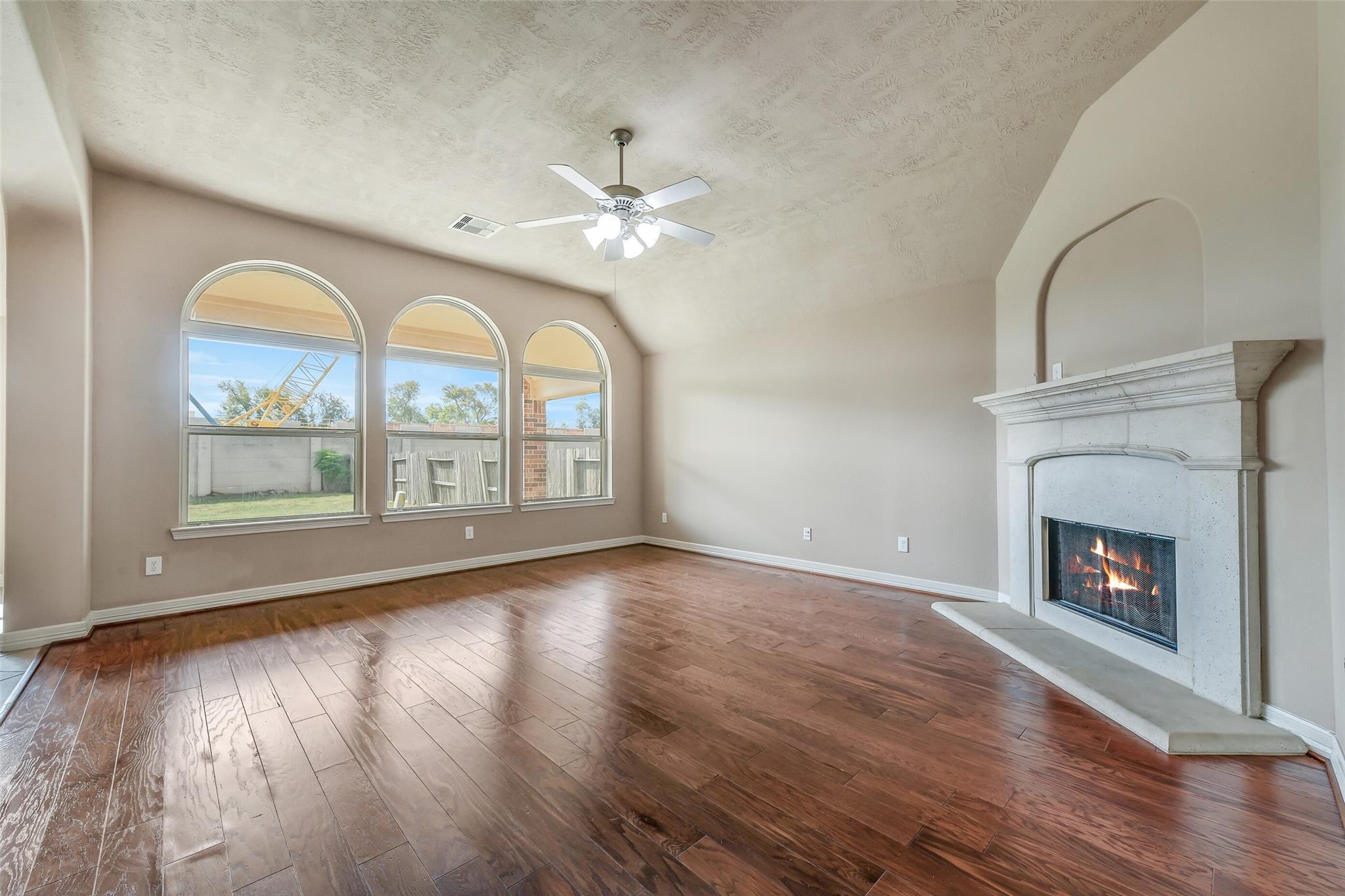 7122 Fall Creek Lane