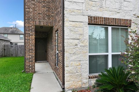 Photo of 10615 Chestnut Pathway Way, Tomball, TX 77375 (MLS # 9777616)