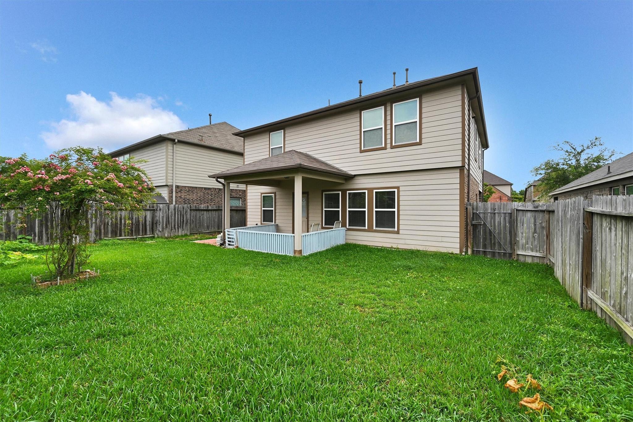 10615 Chestnut Pathway