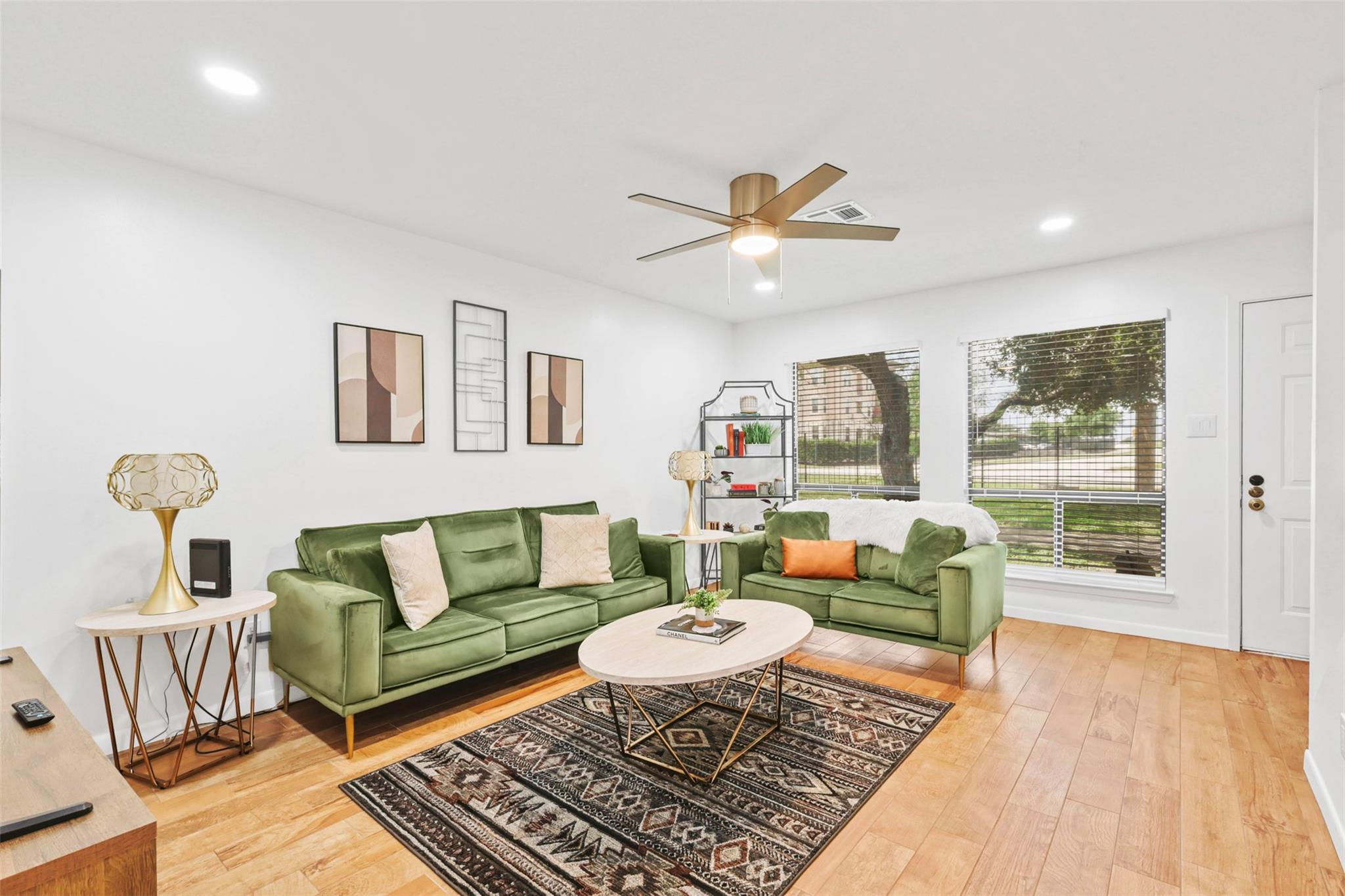 2807 Wildflower Drive 2