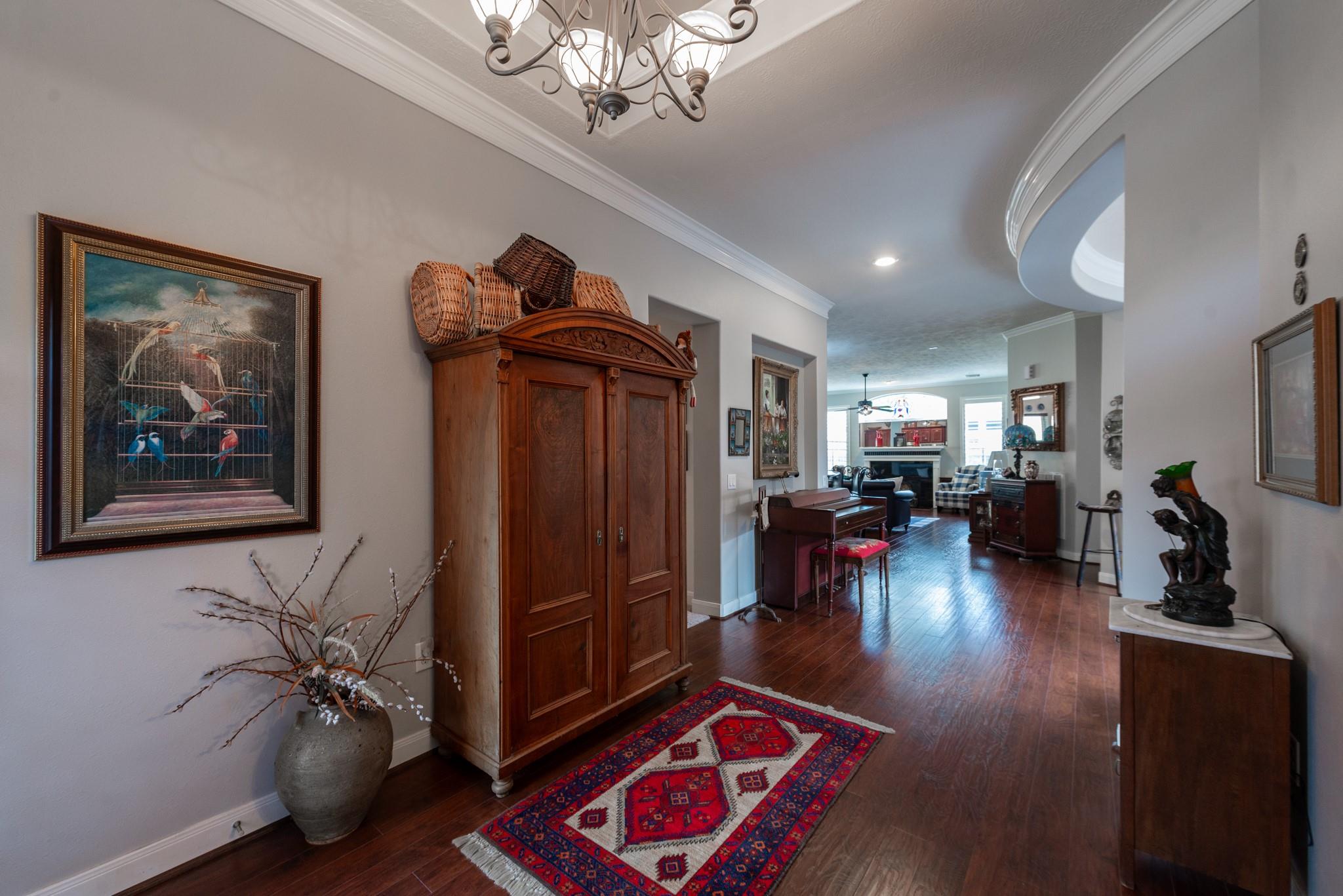 5015 Lodenberry Court