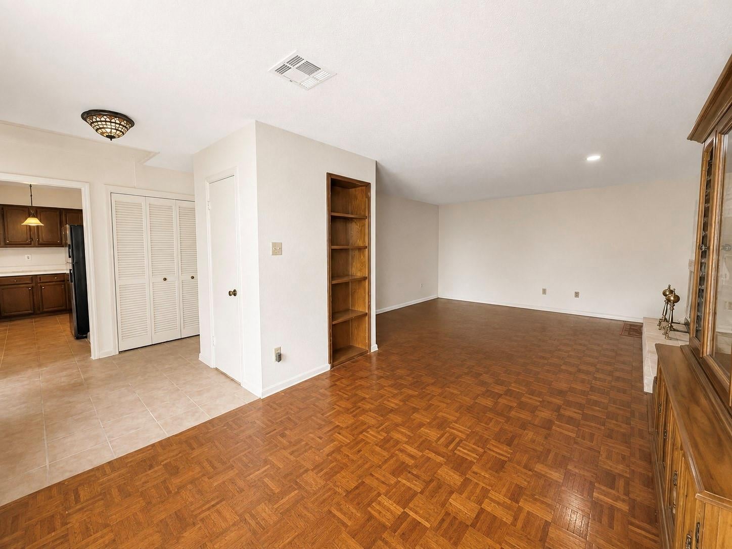 10602 Sandpiper Drive