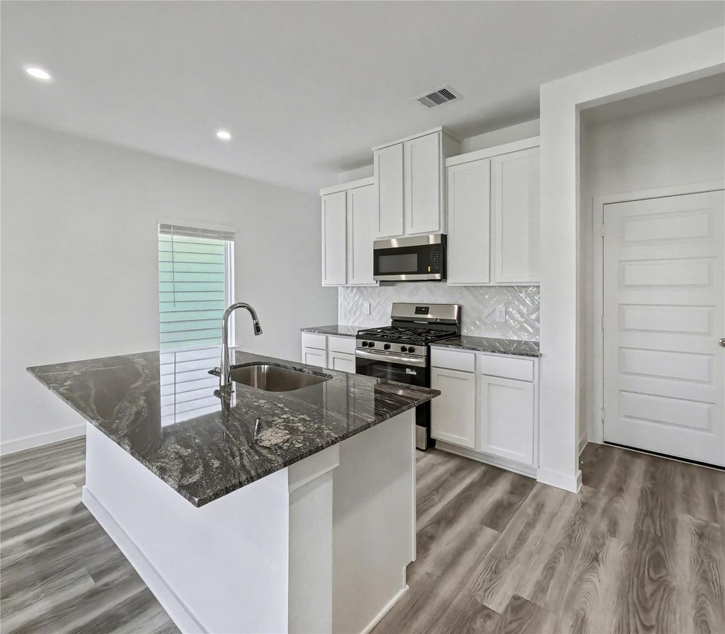 Photo of 2833 Lisburn Terrace Lane, Houston, TX 77051 (MLS # 53013107)