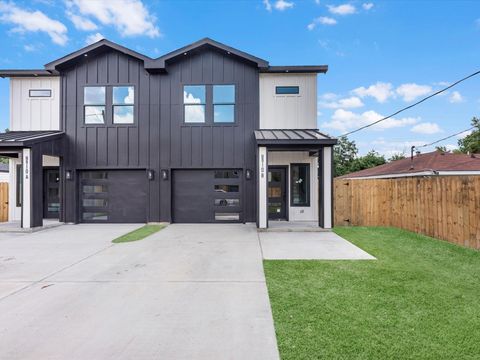 Photo of 8010 Easter Street #A, Houston, TX (MLS # 32388880)