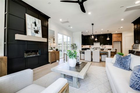 Tiny photo for 2011 Hopkins Street, Houston, TX 77006 (MLS # 12760167)