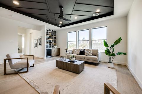 Tiny photo for 2011 Hopkins Street, Houston, TX 77006 (MLS # 12760167)