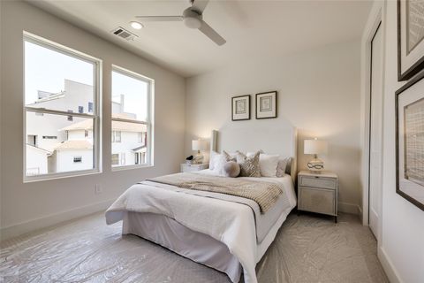 Tiny photo for 2011 Hopkins Street, Houston, TX 77006 (MLS # 12760167)