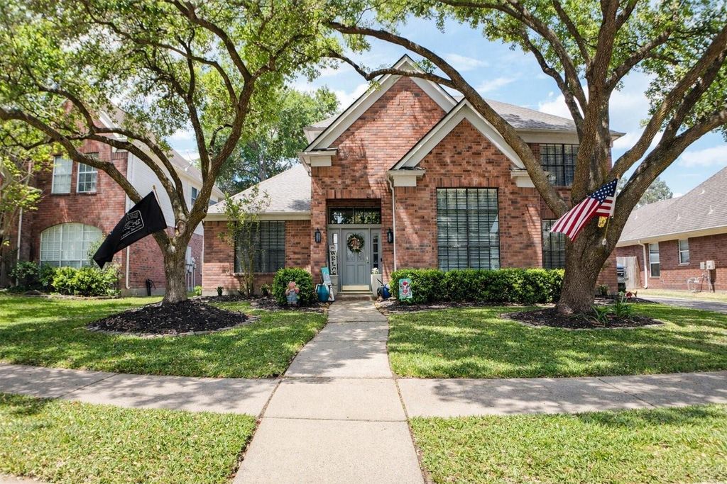 Photo of 19026 Canyon River Lane, Houston, TX 77084 (MLS # 96522722)