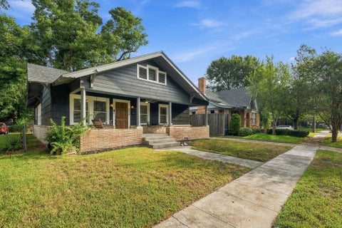 Photo of 905 Pizer Street, Houston, TX 77009 (MLS # 78658968)