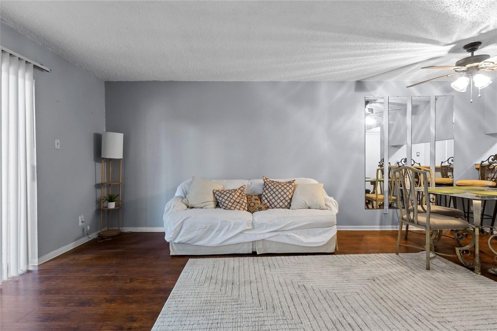 Photo of 10110 Forum West Drive #622, Houston, TX 77036 (MLS # 8918222)