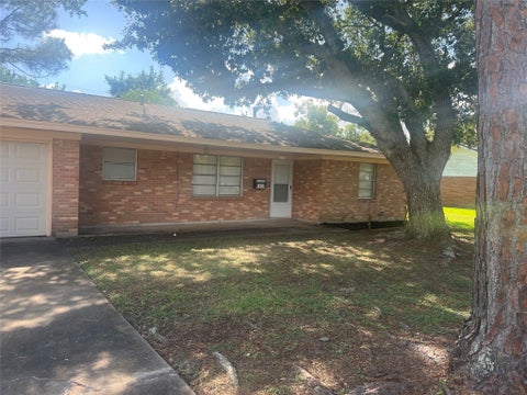 Photo of 1621 Tech Avenue, Bay City, TX 77414 (MLS # 10149586)