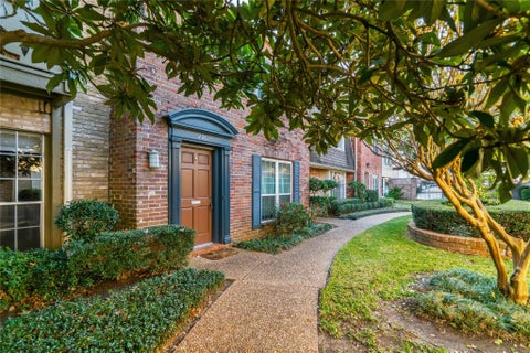Photo of 2061 Winrock Boulevard #53, Houston, TX 77057 (MLS # 21676760)