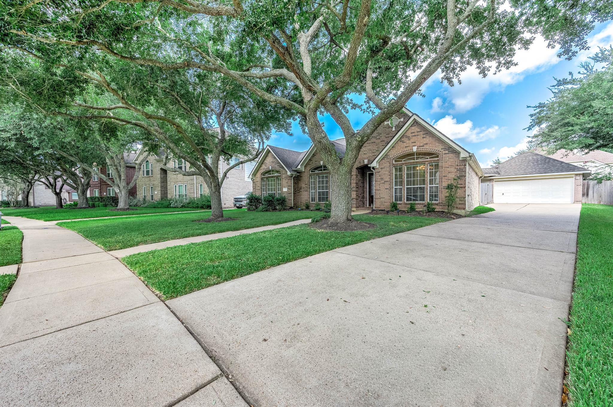 6214 Harbour Gateway Lane