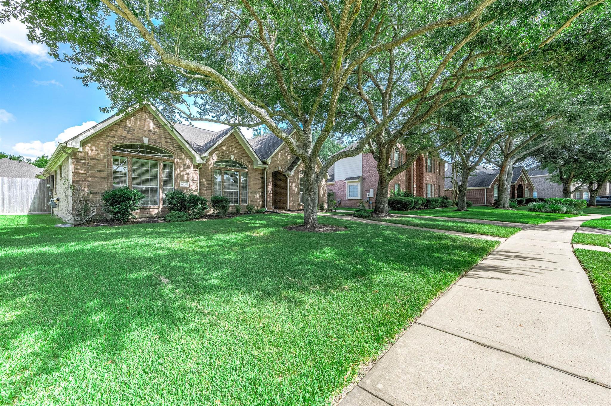 6214 Harbour Gateway Lane