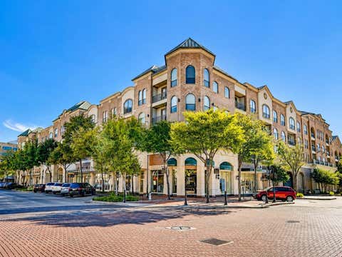 Photo of 2299 Lone Star Drive #101, Sugar Land, TX 77479 (MLS # 73139434)