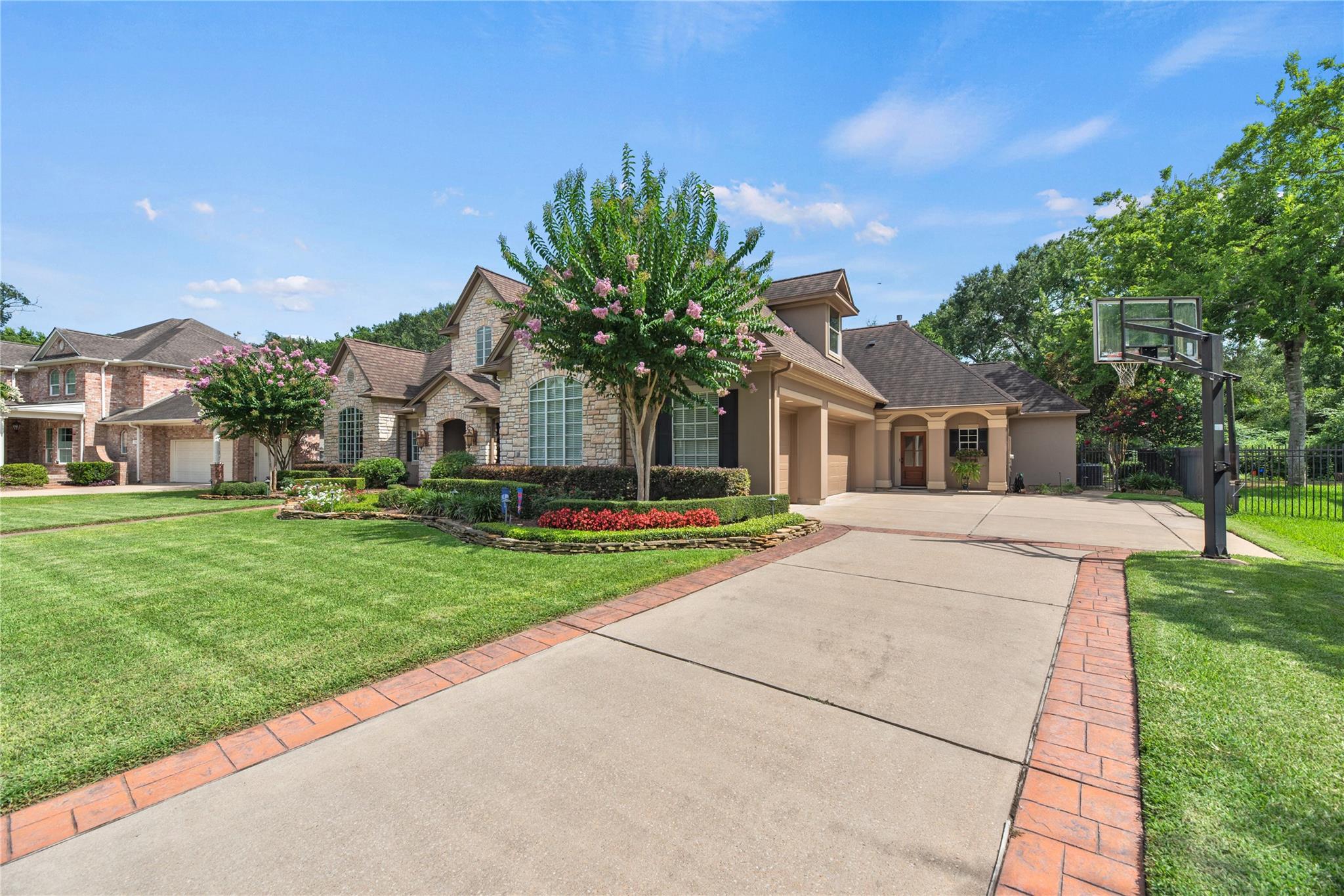 22815 Parkwalk Lane