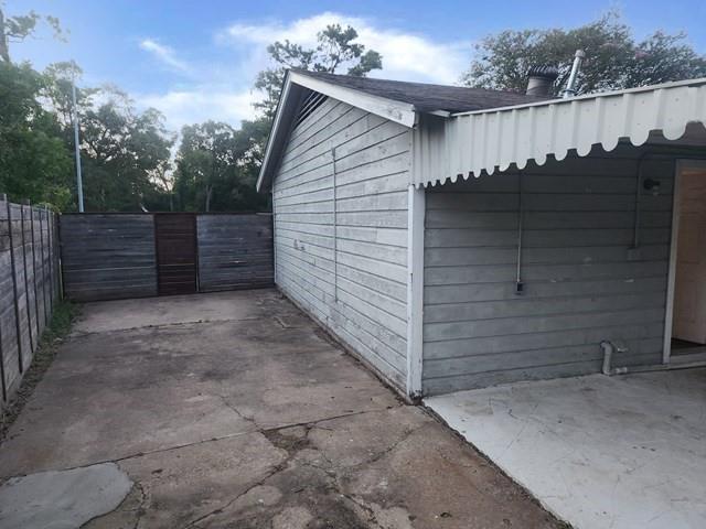 9010 Sultan Drive