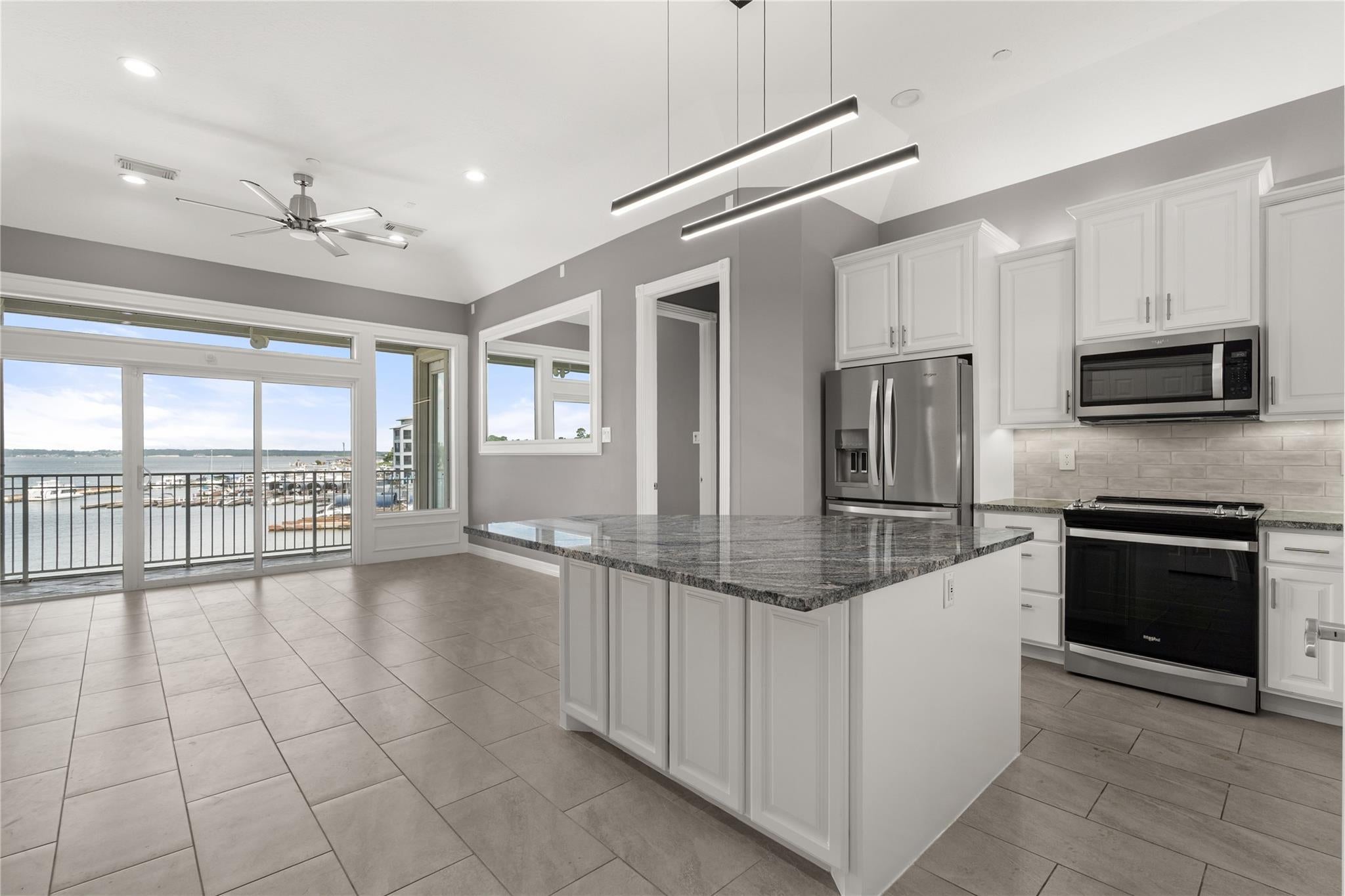 168 Lake Point Boulevard C301