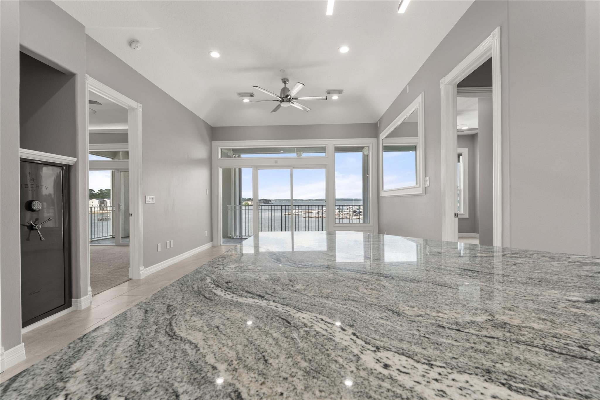 168 Lake Point Boulevard C301