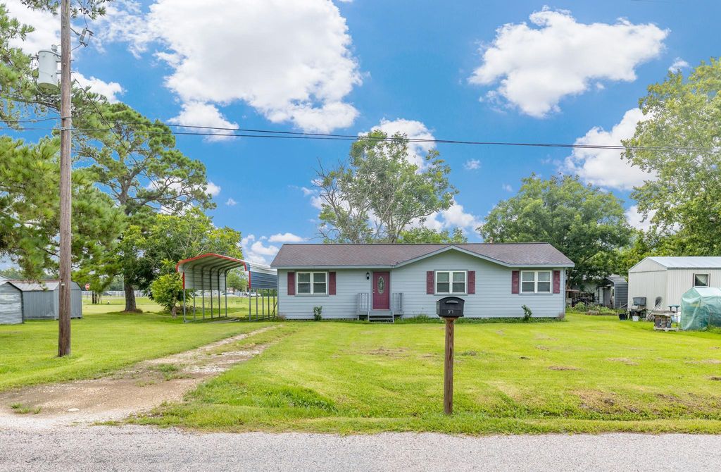 Photo of 37 Private Road 6065, Dayton, TX 77535 (MLS # 59617178)