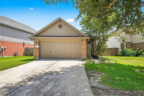 Photo of 4006 Portman Glen Lane, Houston, TX 77047 (MLS # 74293827) Photo of 4006 Portman Glen Lane, Houston, TX 77047 (MLS # 74293827)