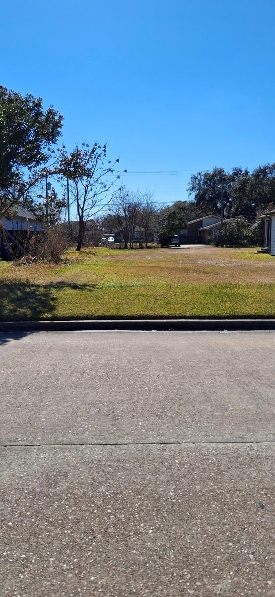 8 8th Ave N Avenue N