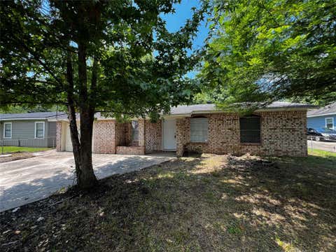 Photo of 1380 Fairway Street, Beaumont, TX 77703 (MLS # 62842450)