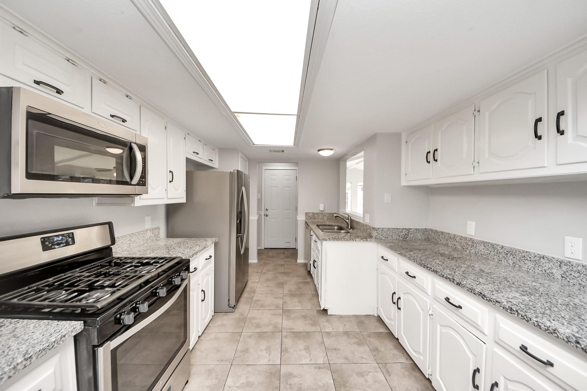 7303 Foxwick Lane