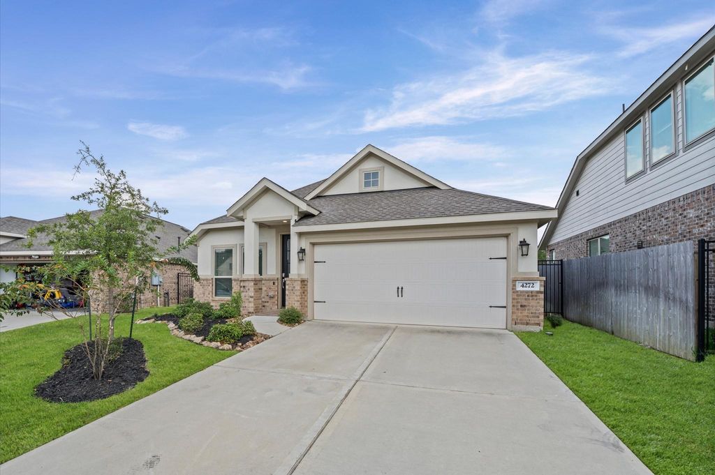 Photo of 4272 Waterlily Spring Way, Porter, TX 77365 (MLS # 54070586)