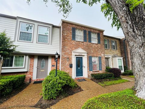 Photo of 12757 S Huntingwick Drive S #142, Houston, TX 77024 (MLS # 7860722)