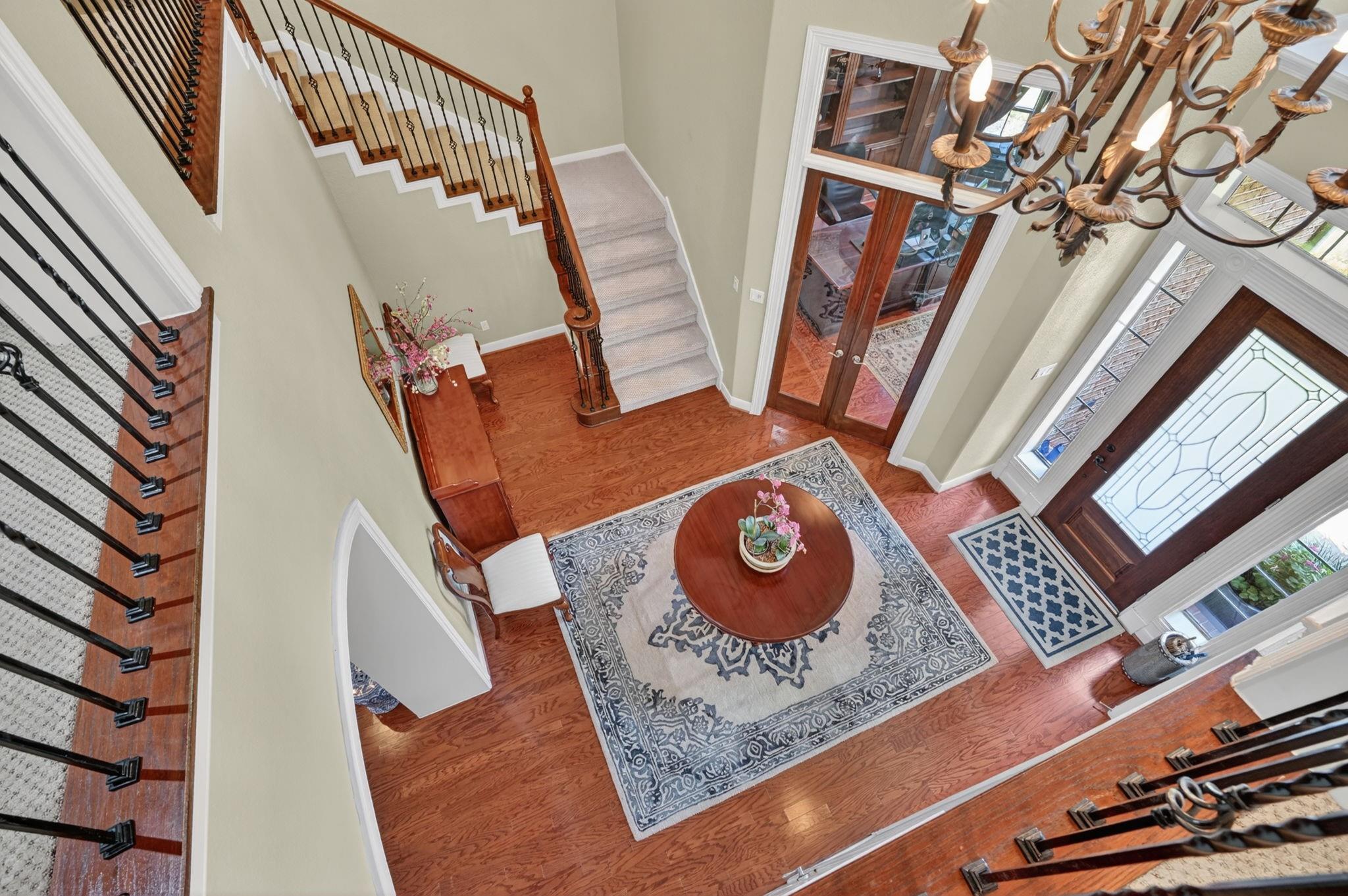 15 White Meadow Court