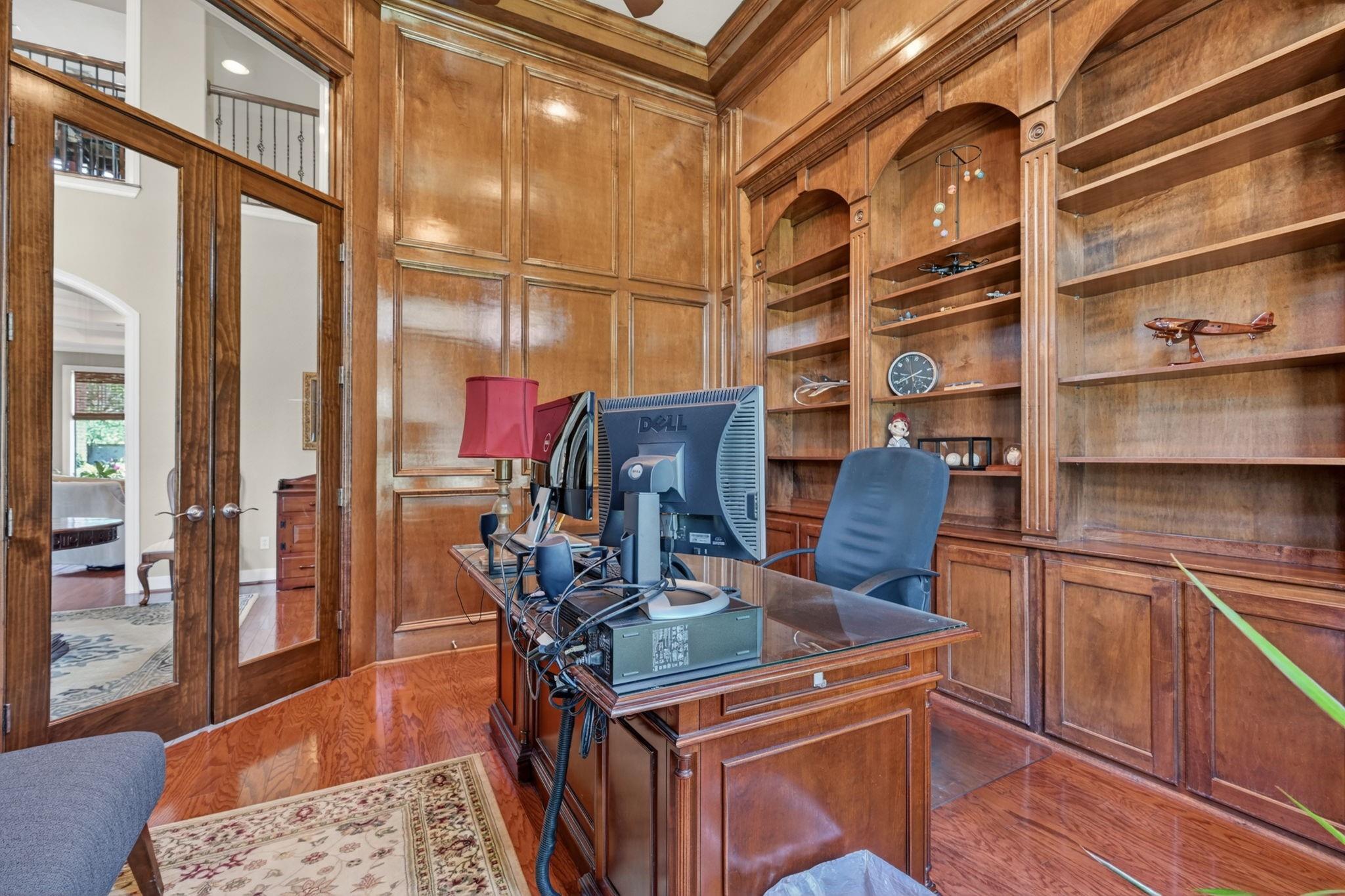 15 White Meadow Court