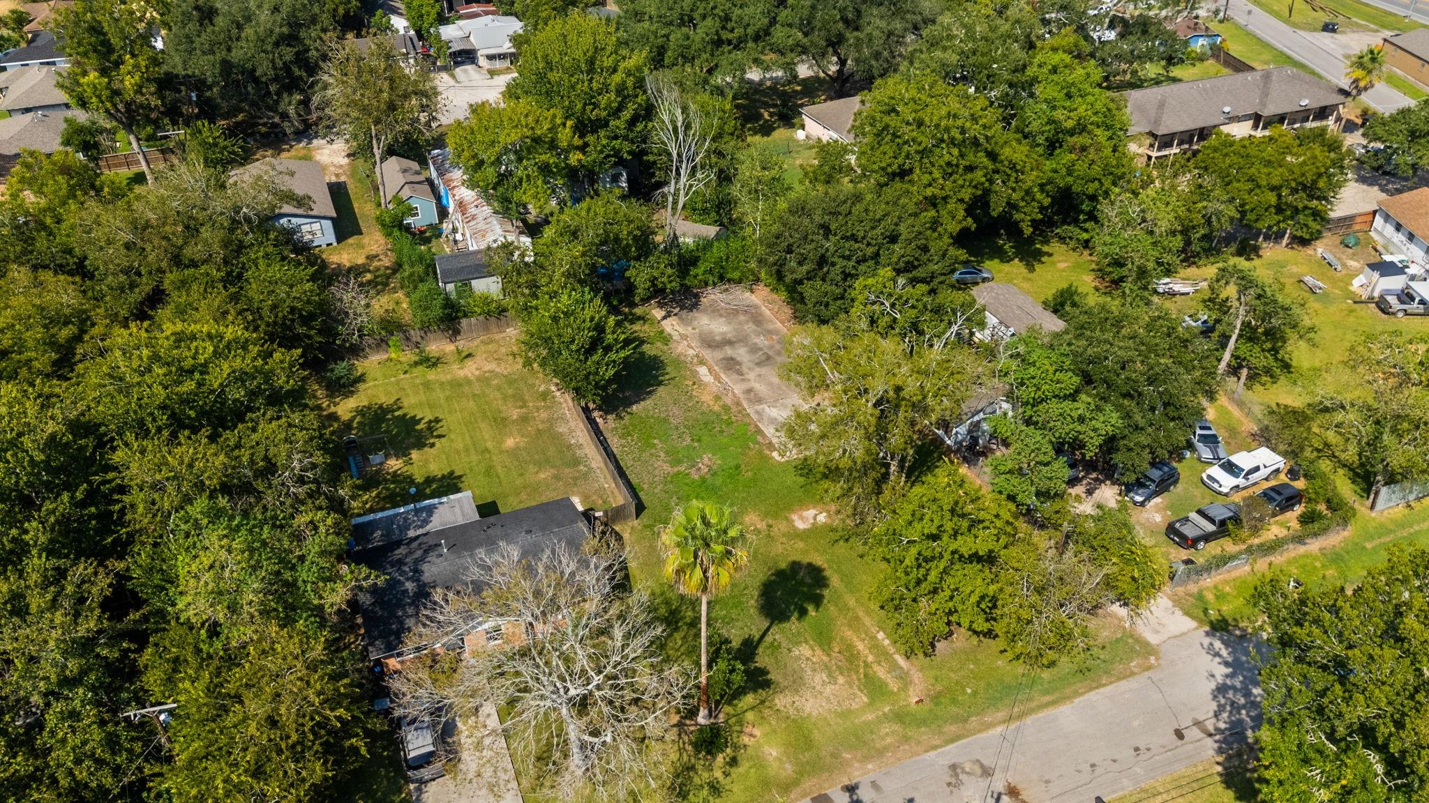 212 Woodward Street