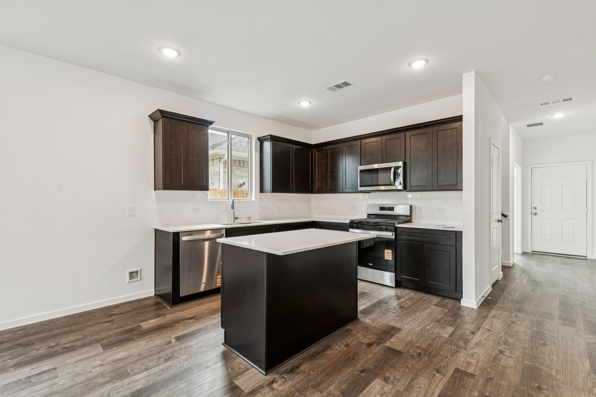 1009 S Oakhurst Drive