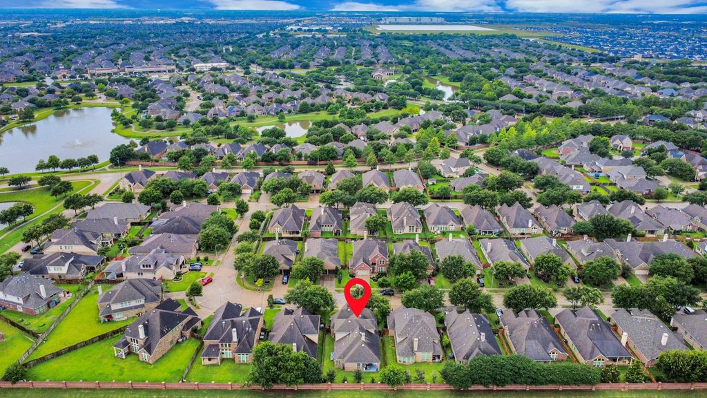 Photo of 10343 Bellago Lane, Richmond, TX 77407 (MLS # 56841039)