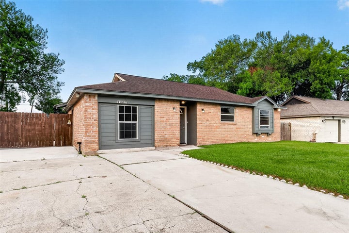 Photo 1 of 38 — 11927 Flushing Meadows Drive, Houston, TX 77089