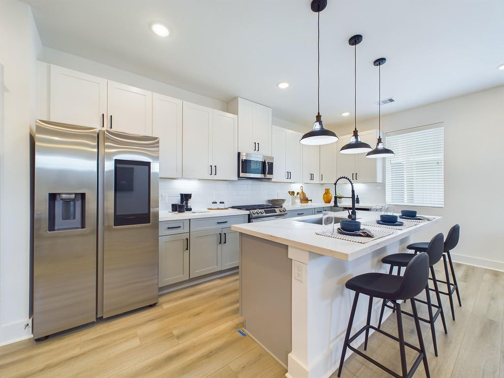 Photo of 8317 Springwood Canyon Lane, Houston, TX 77055 (MLS # 95054012)