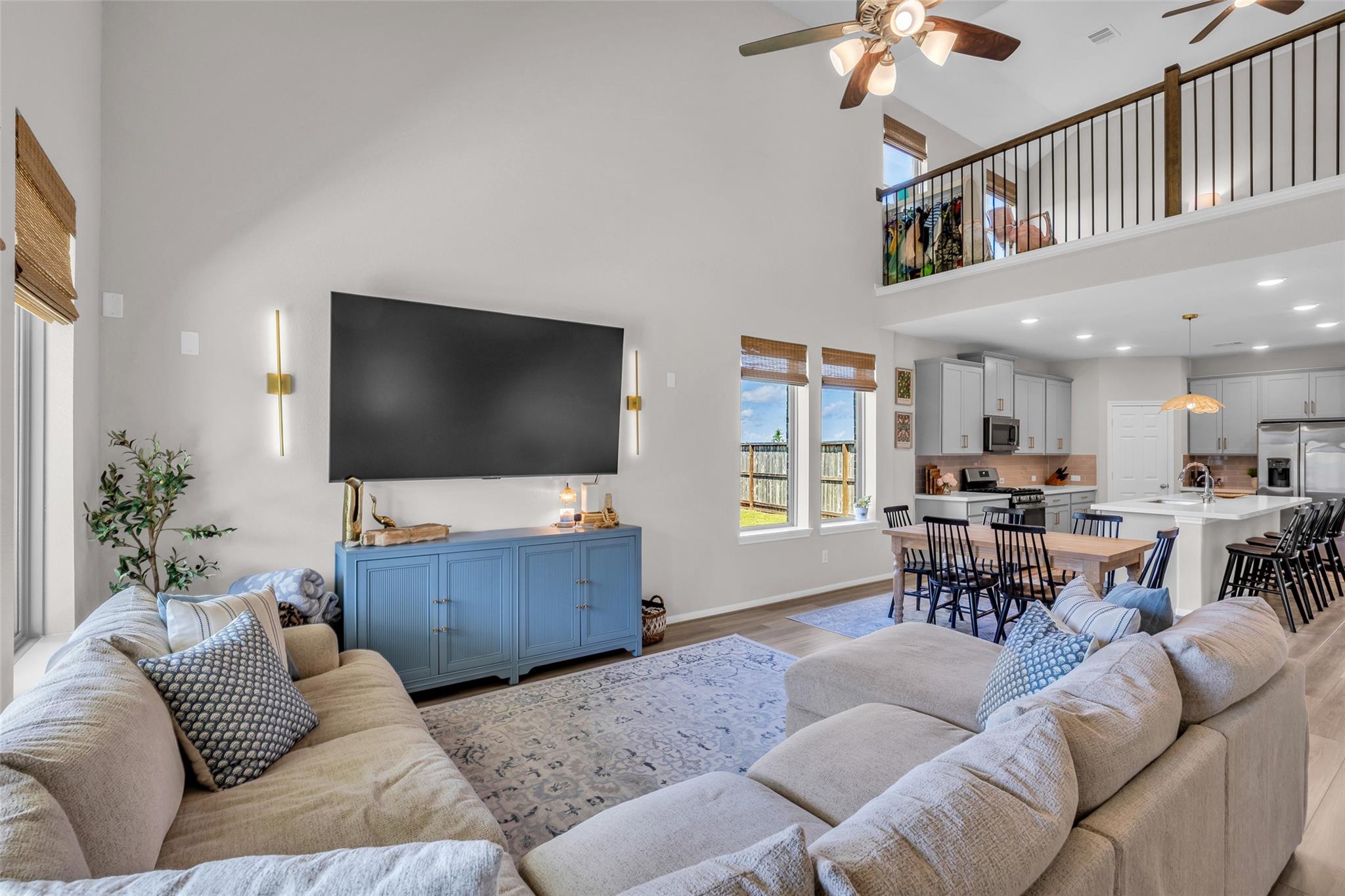2713 Jumeirah Lane